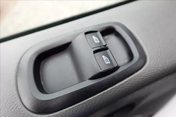 Ford Transit 2,0 TDCi SKŘÍŇ ČELO KLIMA - foto 16