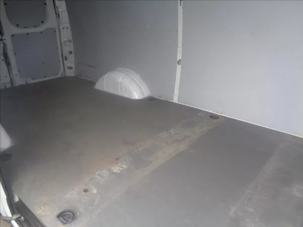 Iveco Daily 2,3 HPT L2H2 KLIMATRONIC SERV - foto 13