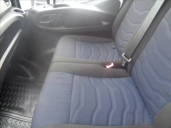 Iveco Daily 2,3 HPT L2H2 KLIMATRONIC SERV - foto 16