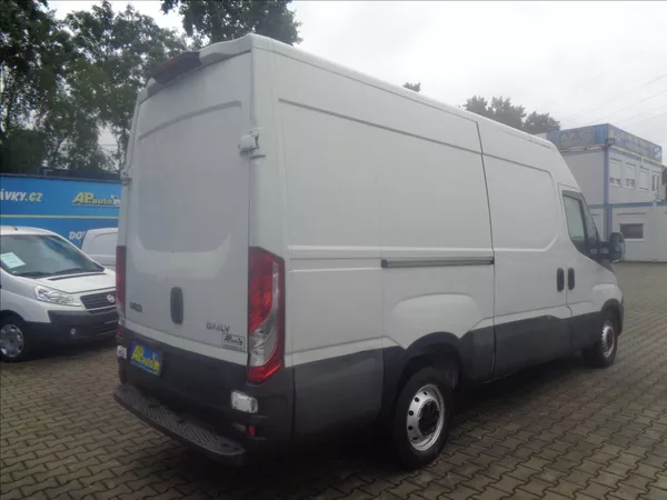 Iveco Daily 2,3 HPT L2H2 KLIMATRONIC SERV - foto 8