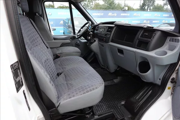 Ford Transit 2,2 TDCi L2H2 KLIMA - foto 15