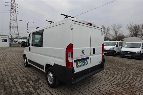 Peugeot Boxer 2,2 HDi L1H1 6MÍST KLIMA - foto 14