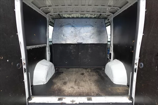 Peugeot Boxer 2,2 HDi L1H1 6MÍST KLIMA - foto 18
