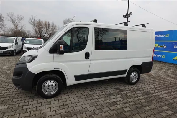 Peugeot Boxer 2,2 HDi L1H1 6MÍST KLIMA - foto 3