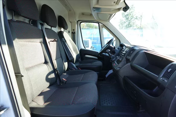 Peugeot Boxer 2,2 HDI L2H2 KLIMA SERVISKA - foto 12