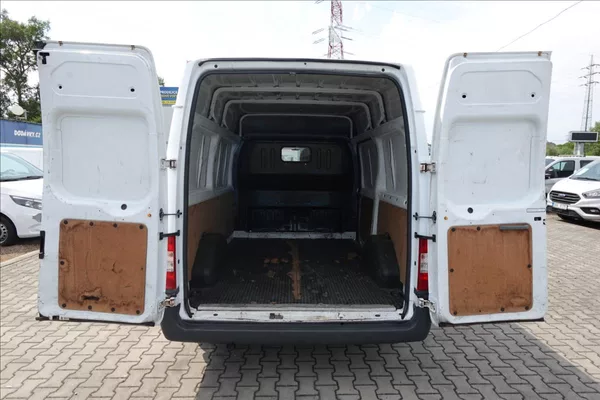 Ford Transit 2,2 TDCI L1H2 - foto 10