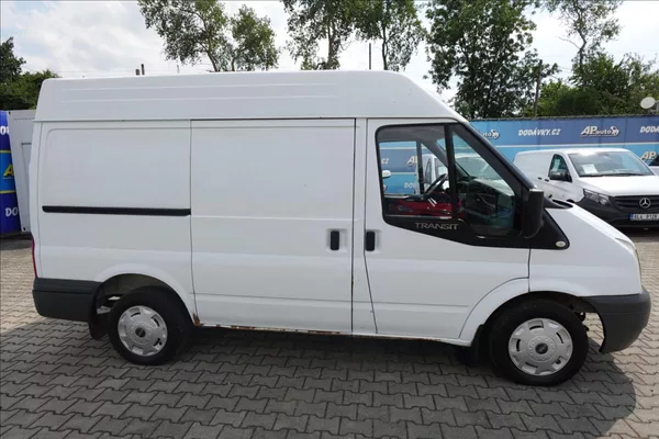 Ford Transit 2,2 TDCI L1H2 - foto 6