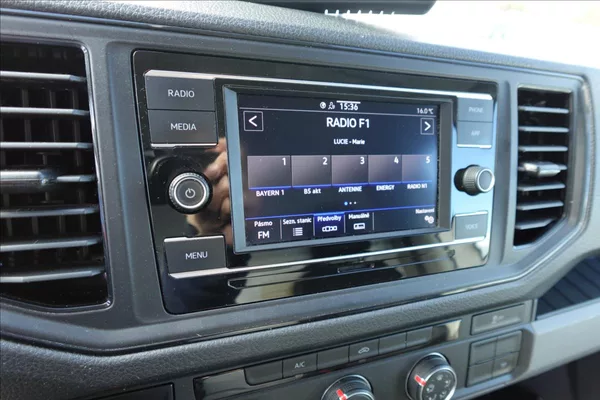 Volkswagen Crafter 2,0 TDi SKŘÍŇ ČELO KLIMA SERV - foto 26