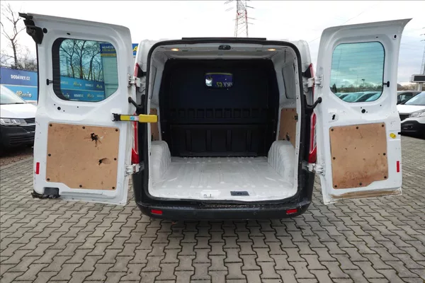 Ford Transit Custom 2,2 TDCI L1H1 5MÍST KLIMA - foto 10