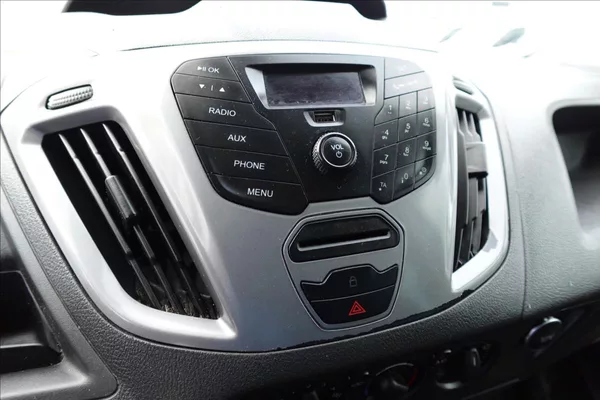 Ford Transit Custom 2,2 TDCI L1H1 5MÍST KLIMA - foto 26