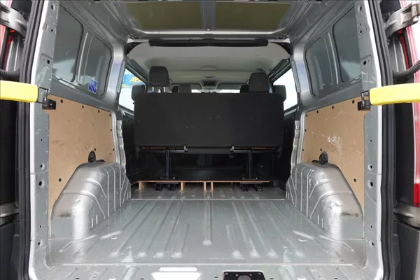Ford Transit Custom 2,0 TDCi 6MÍST L1H1 KLIMA SER - foto 17