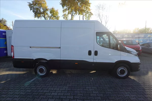 Iveco Daily 2,3 HPT L2H2 KLIMATRONIC - foto 7