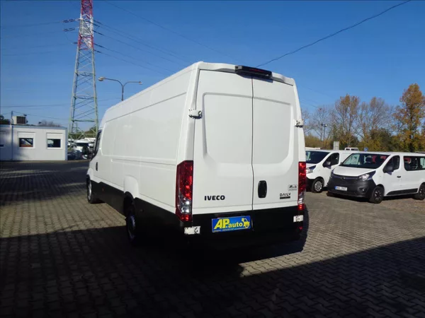 Iveco Daily 2,3 HPT 35S14 MAXI KLIMA - foto 12
