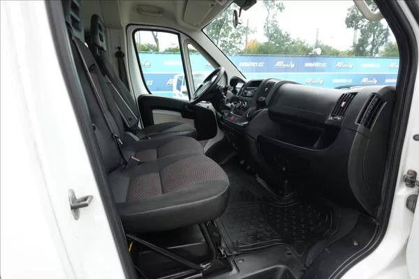 Peugeot Boxer 2,0 HDi L1H1 9MÍST BUS KLIMA - foto 16
