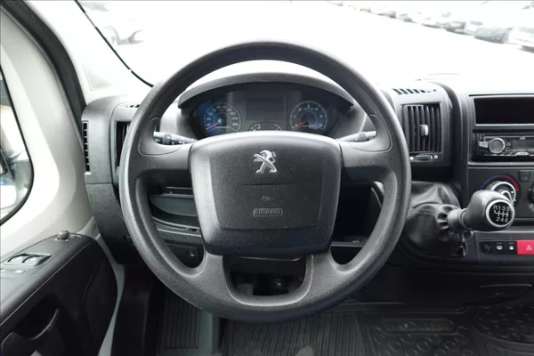 Peugeot Boxer 2,0 HDi L1H1 9MÍST BUS KLIMA - foto 25