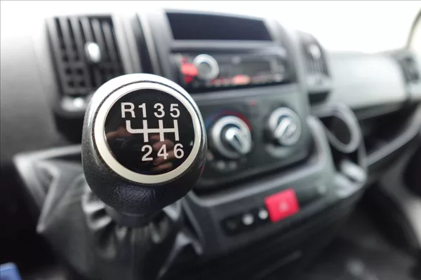 Peugeot Boxer 2,0 HDi L1H1 9MÍST BUS KLIMA - foto 33