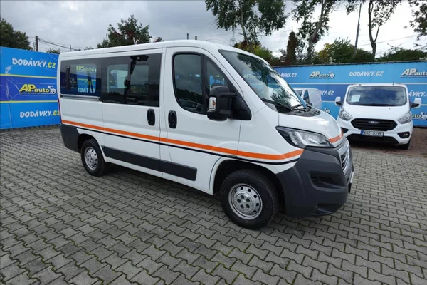 Peugeot Boxer 2,0 HDi L1H1 9MÍST BUS KLIMA - foto 6