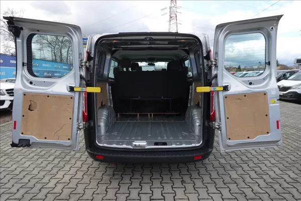 Ford Transit Custom 2,0 TDCi 6MÍST L1H1 KLIMA SER - foto 16