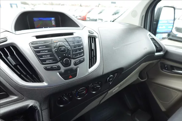 Ford Transit Custom 2,0 TDCi 6MÍST L1H1 KLIMA SER - foto 38