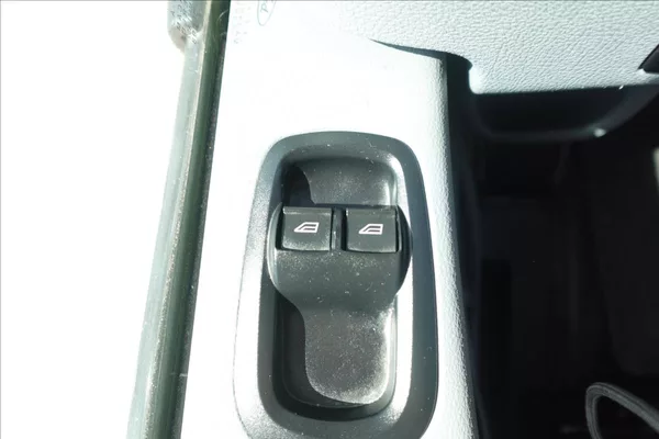 Ford Transit 2,2 TDCi L2H2 9MÍST BUS KLIMA - foto 18