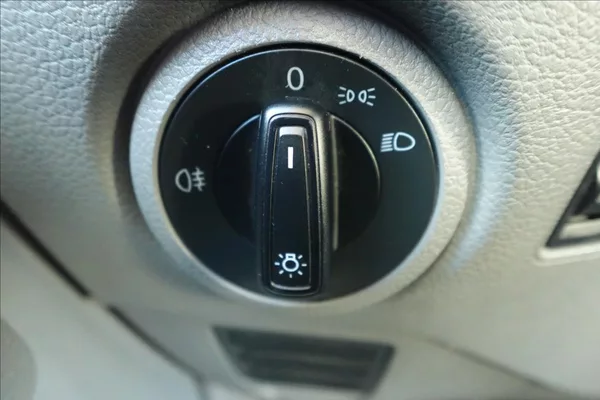 Volkswagen Crafter 2,0 TDi SKŘÍŇ ČELO KLIMA SERV - foto 21