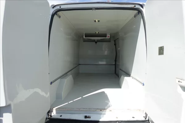 Ford Transit 2,2 TDCI L3H2 KLIMA CHLAĎÁK - foto 10