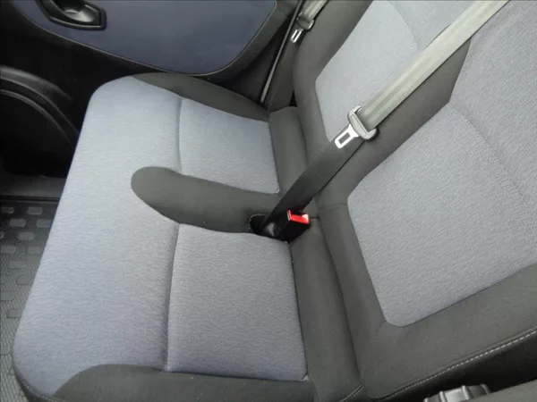 Opel Vivaro 1,6 CDI L1H1 9 MÍST BUS KLIMA - foto 26