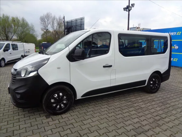 Opel Vivaro 1,6 CDI L1H1 9 MÍST BUS KLIMA - foto 3