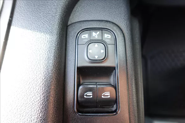 Mercedes-Benz Sprinter 3,0 CDI 319 CDI CHLAĎÁK KLIMA - foto 18