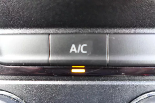 Volkswagen Crafter 2,0 TDI MAXI KLIMA SERVISKA - foto 23