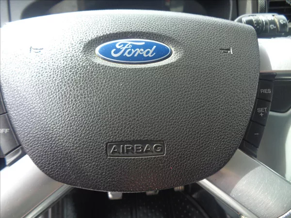 Ford Transit 2,2 TDCI L2H2 BUS 9 MÍST KLIM - foto 21