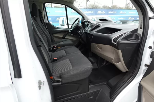 Ford Transit Custom 2,0 TDCi 6MÍST L2H1 KLIMA - foto 17