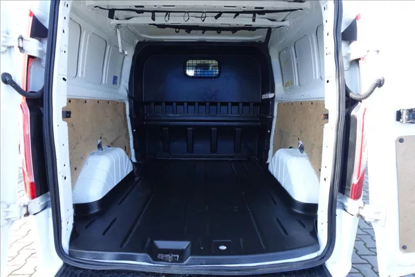 Ford Transit Custom 2,0 TDCI L2H1 6MÍST KLIMA - foto 14