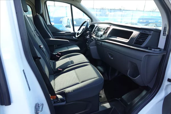 Ford Transit Custom 2,0 TDCI L2H1 6MÍST KLIMA - foto 15