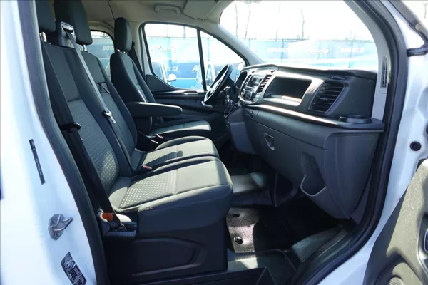 Ford Transit Custom 2,0 TDCI L2H1 6MÍST KLIMA - foto 16