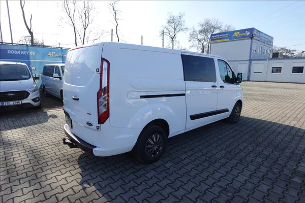 Ford Transit Custom 2,0 TDCI L2H1 6MÍST KLIMA - foto 8