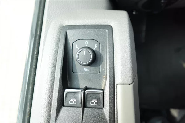 Volkswagen Crafter 2,0 TDI VW L2H2 KLIMA - foto 17