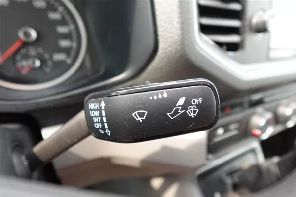 Volkswagen Crafter 2,0 TDI VW L2H2 KLIMA - foto 22