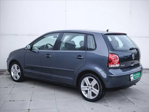 Volkswagen Polo 1,4 TDi Aut.klima, Alu - foto 11