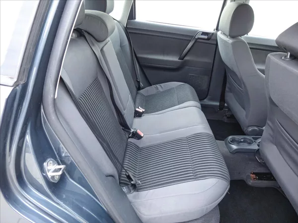 Volkswagen Polo 1,4 TDi Aut.klima, Alu - foto 18