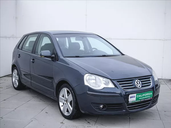 Volkswagen Polo 1,4 TDi Aut.klima, Alu - foto 4