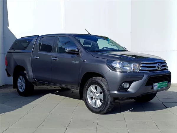 Toyota Hilux 2,4 D-4D Kamera Tažné 1maj. ČR