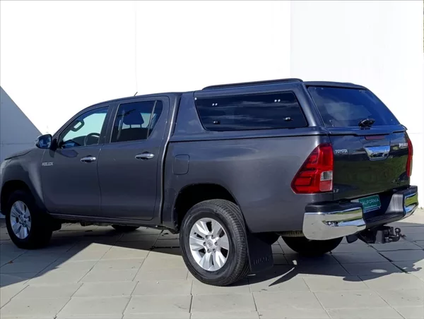 Toyota Hilux 2,4 D-4D Kamera Tažné 1maj. ČR - foto 11