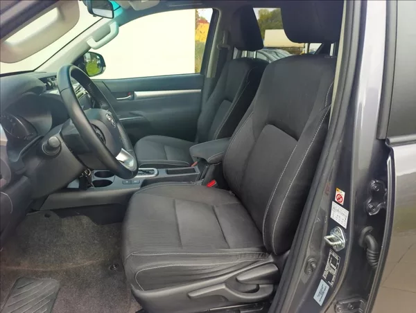 Toyota Hilux 2,4 D-4D Kamera Tažné 1maj. ČR - foto 13