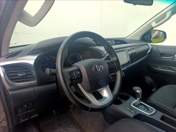 Toyota Hilux 2,4 D-4D Kamera Tažné 1maj. ČR - foto 14