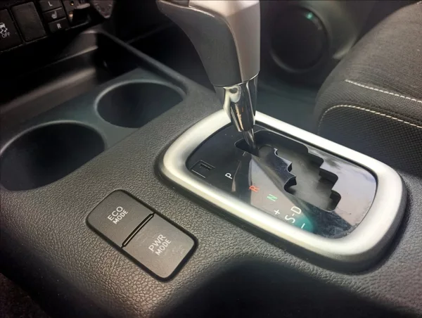 Toyota Hilux 2,4 D-4D Kamera Tažné 1maj. ČR - foto 18