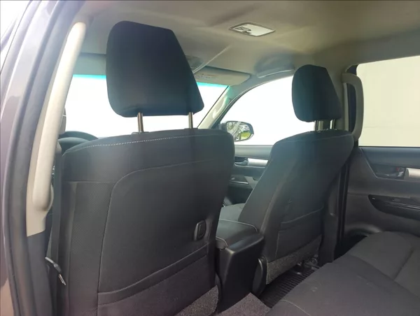 Toyota Hilux 2,4 D-4D Kamera Tažné 1maj. ČR - foto 31