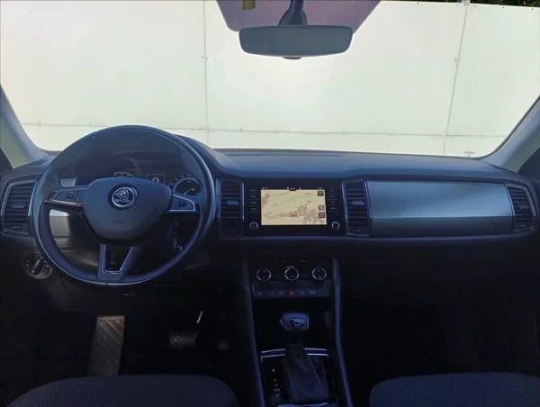 Škoda Kodiaq 2,0 TDi 4x4 DSG 7.míst Navi - foto 16