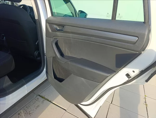 Škoda Kodiaq 2,0 TDi 4x4 DSG 7.míst Navi - foto 25