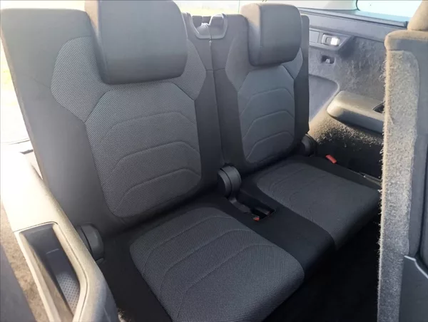 Škoda Kodiaq 2,0 TDi 4x4 DSG 7.míst Navi - foto 28
